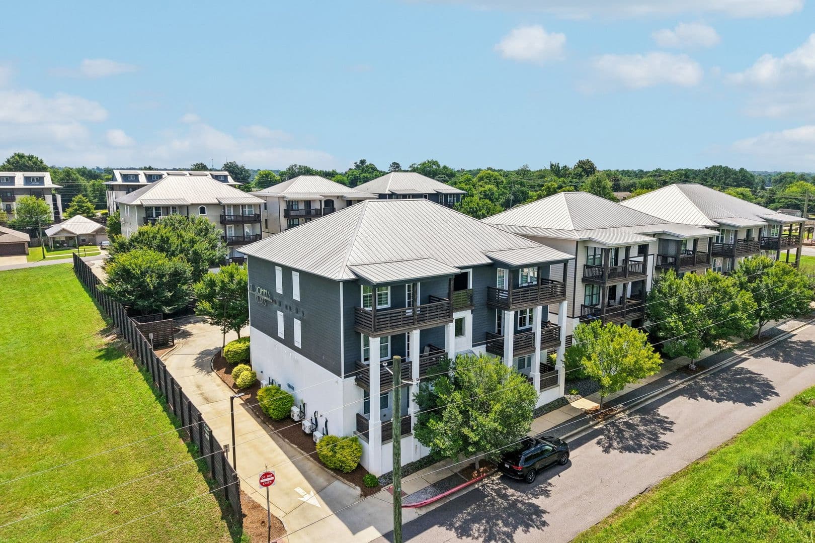 Tuscaloosa Apartment: 933 21st Avenue East