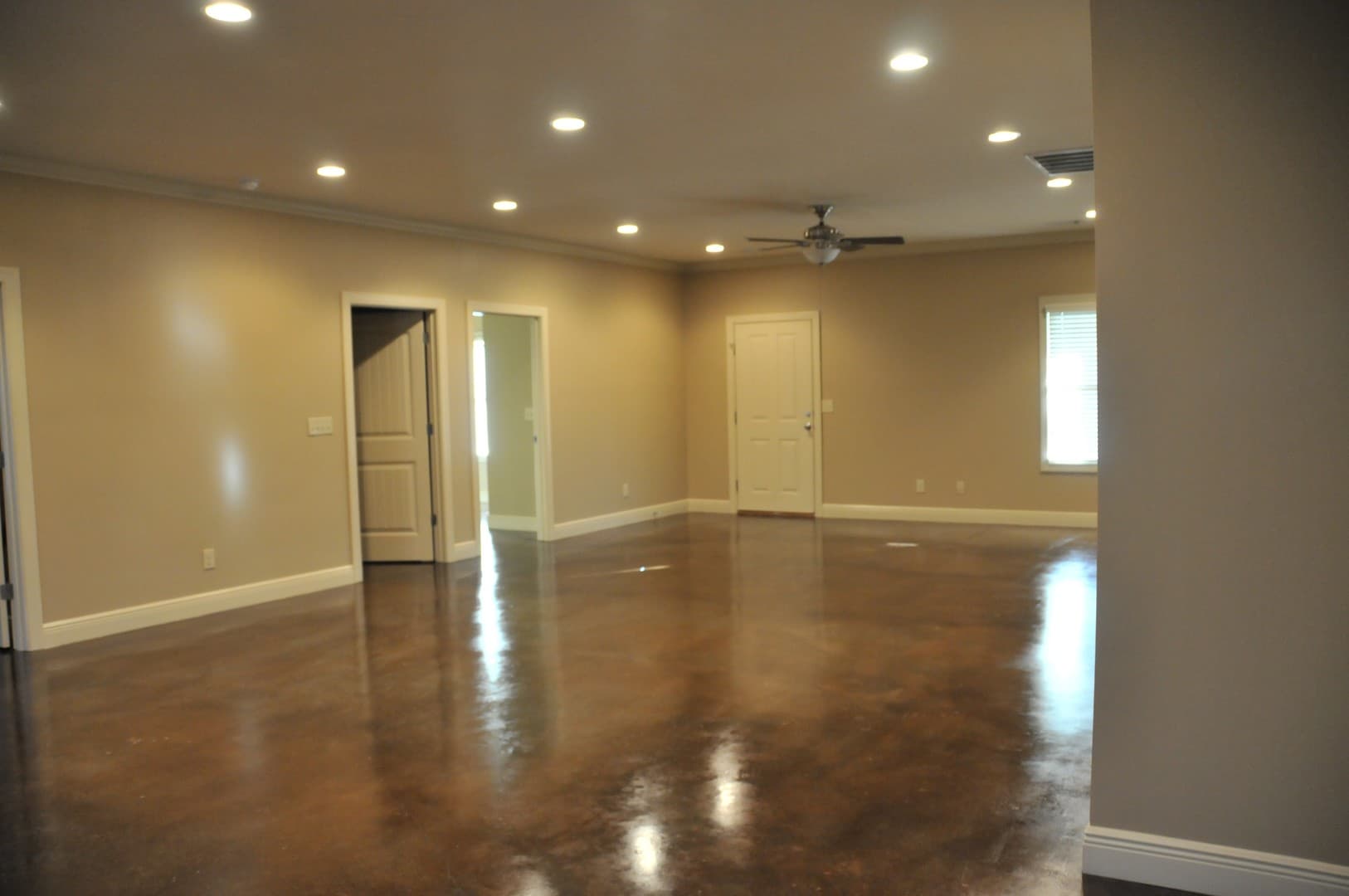 Tuscaloosa Apartment: 1434 Cloverdale A - B