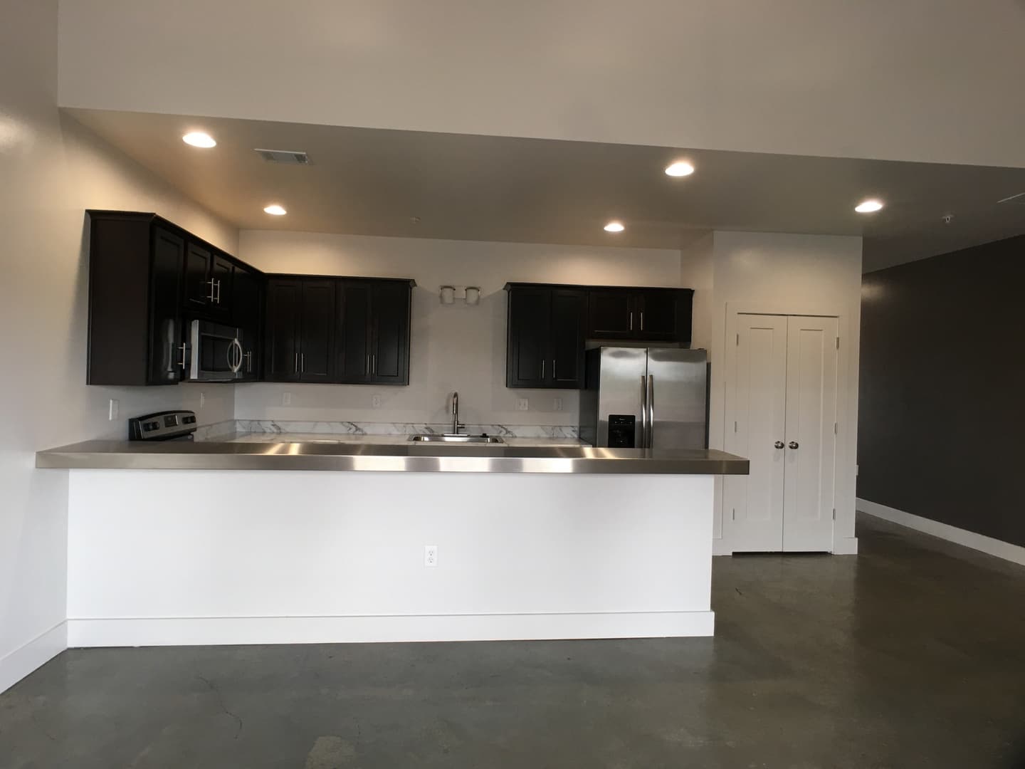 Tuscaloosa Apartment: 20 16th Street #1-8, 50 16th Street #1-8, 80 16th Street #1-8