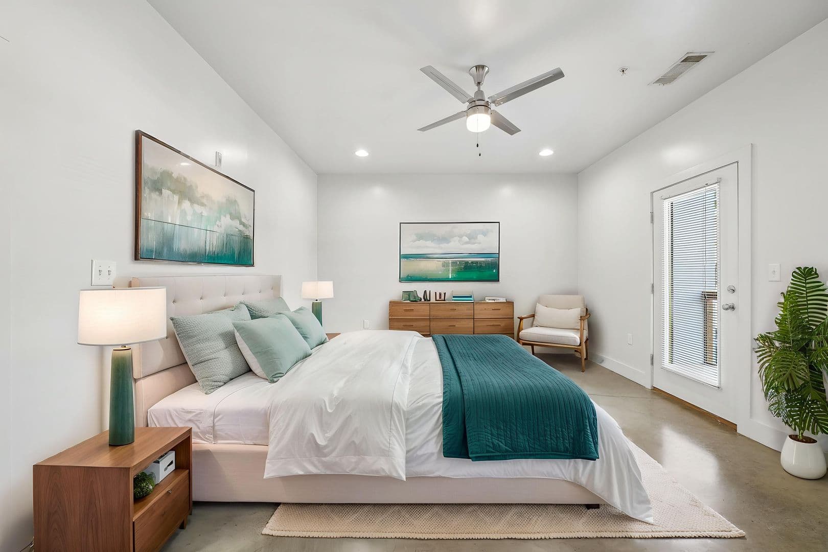 Tuscaloosa Apartment: 20 16th Street #1-8, 50 16th Street #1-8, 80 16th Street #1-8