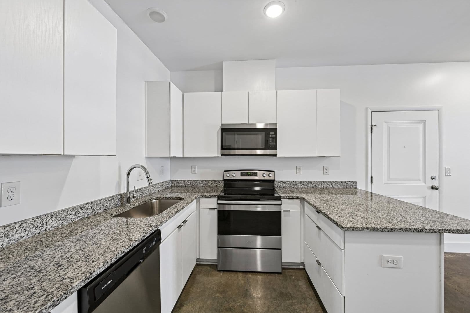 Tuscaloosa Apartment: 933 21st Avenue East