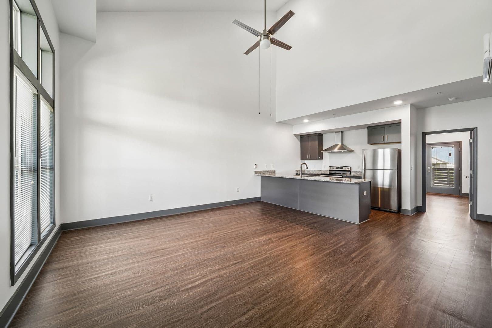Tuscaloosa Apartment: 922 23rd Avenue East