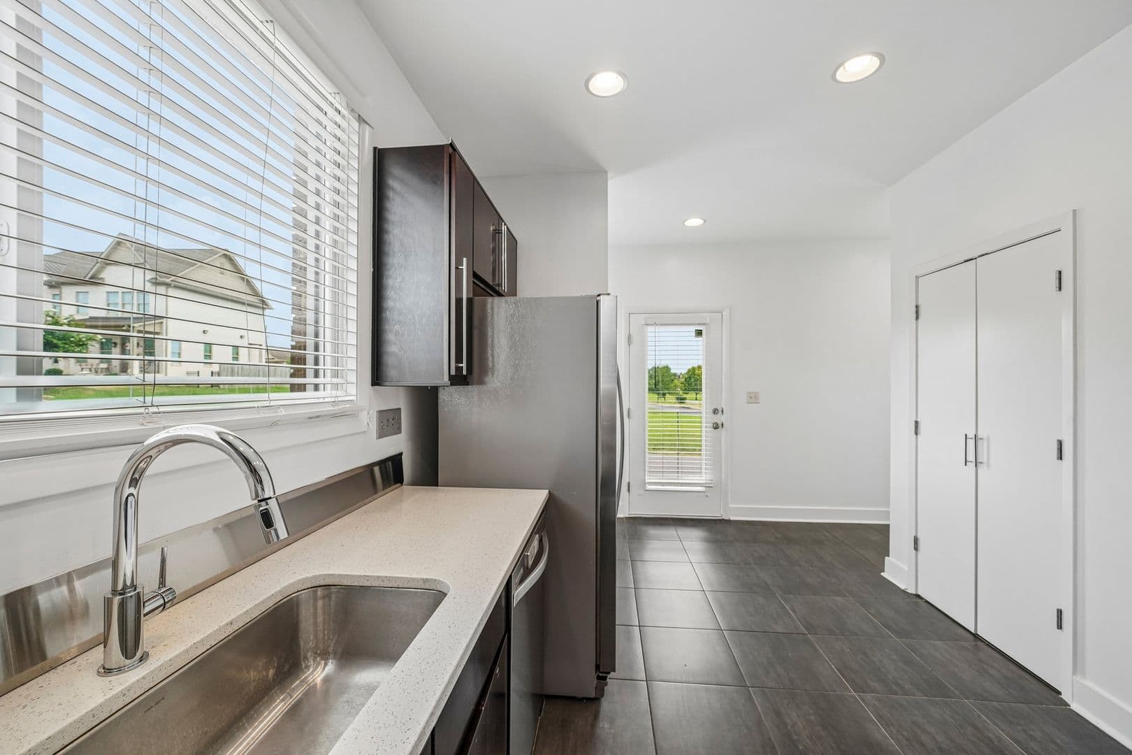 Tuscaloosa Apartment: 1525 - 1585 Forest Lake Drive