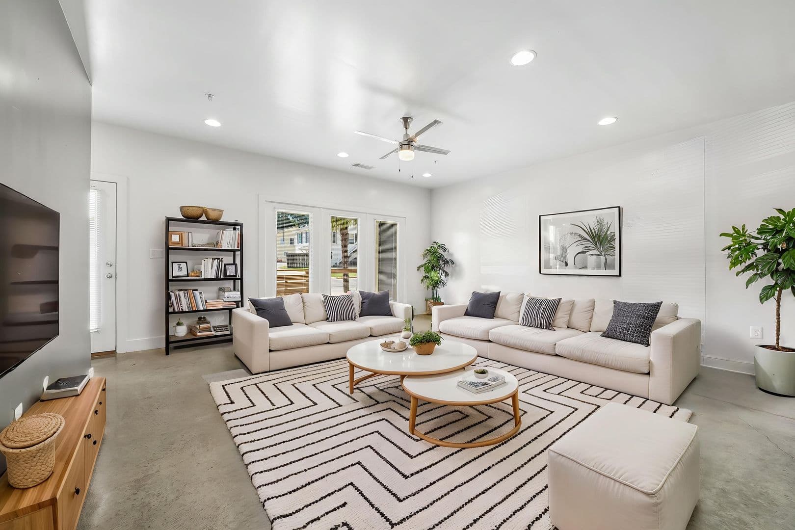 Tuscaloosa Apartment: 20 16th Street #1-8, 50 16th Street #1-8, 80 16th Street #1-8