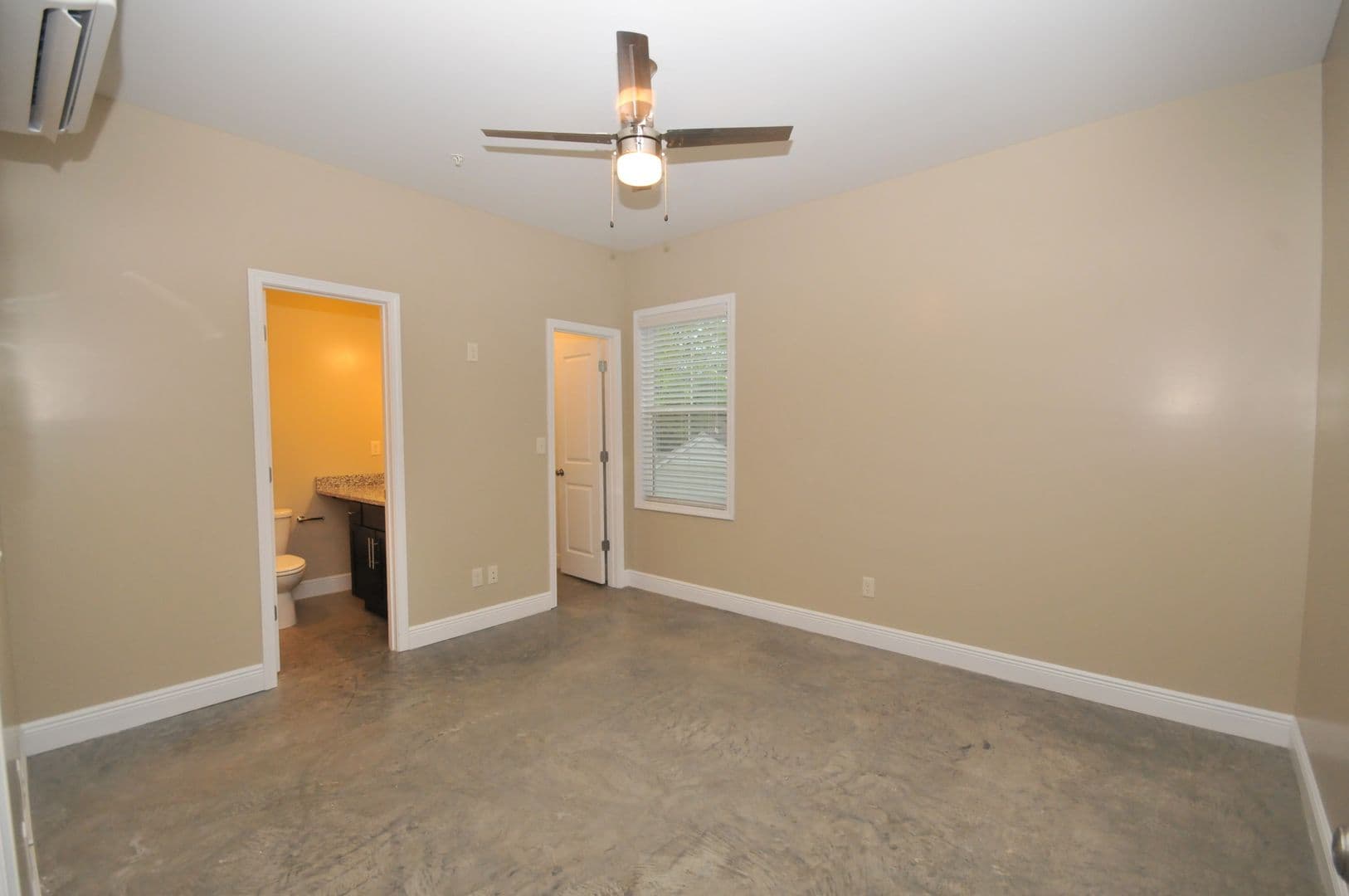 Tuscaloosa Apartment: 443 Meador Drive