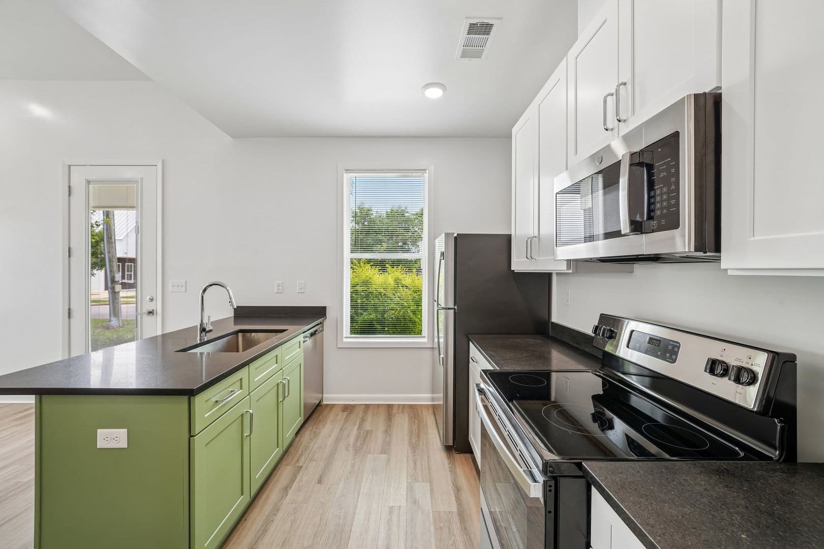 Tuscaloosa Apartment: 419 30th Avenue East