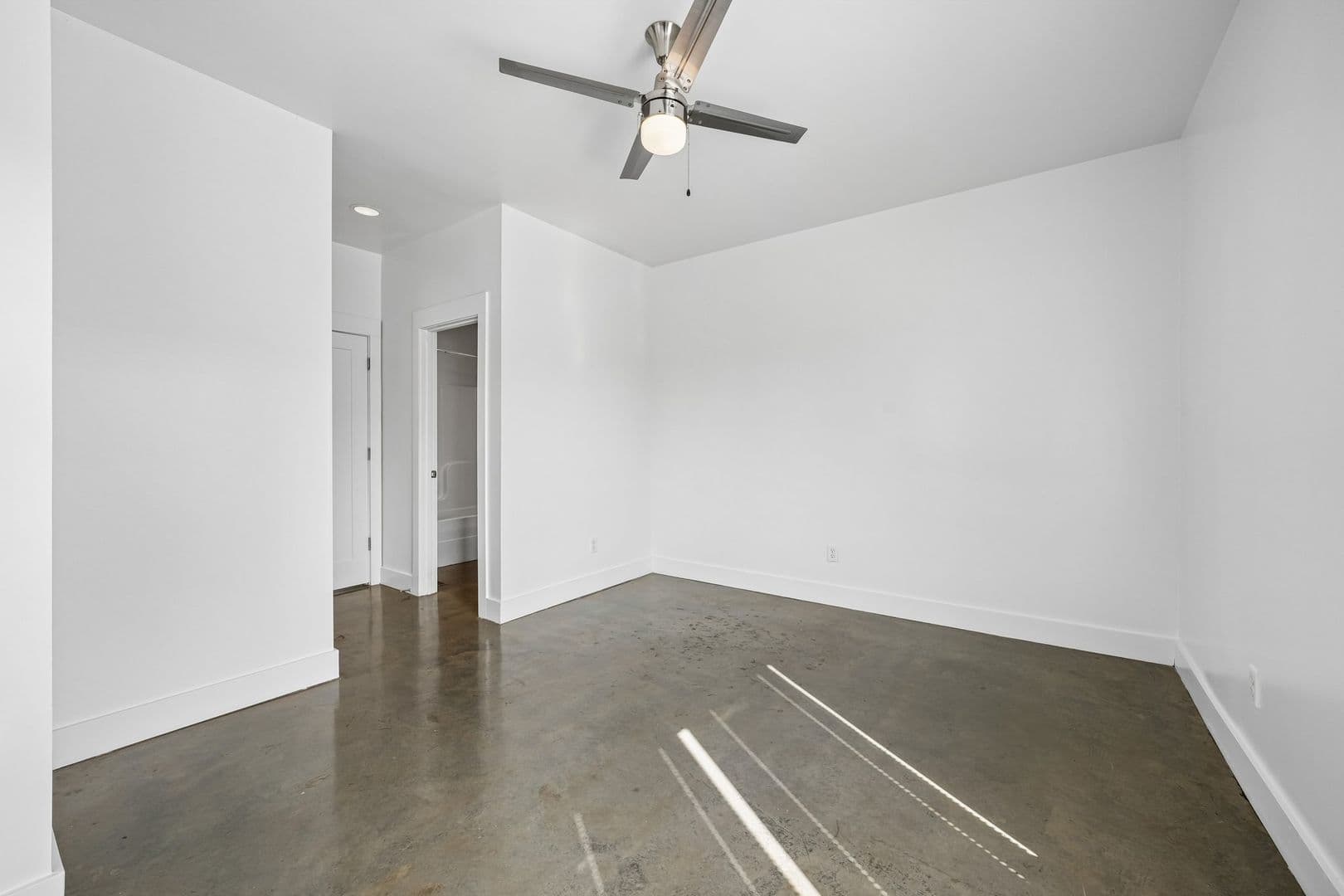 Tuscaloosa Apartment: 500 30th Avenue E