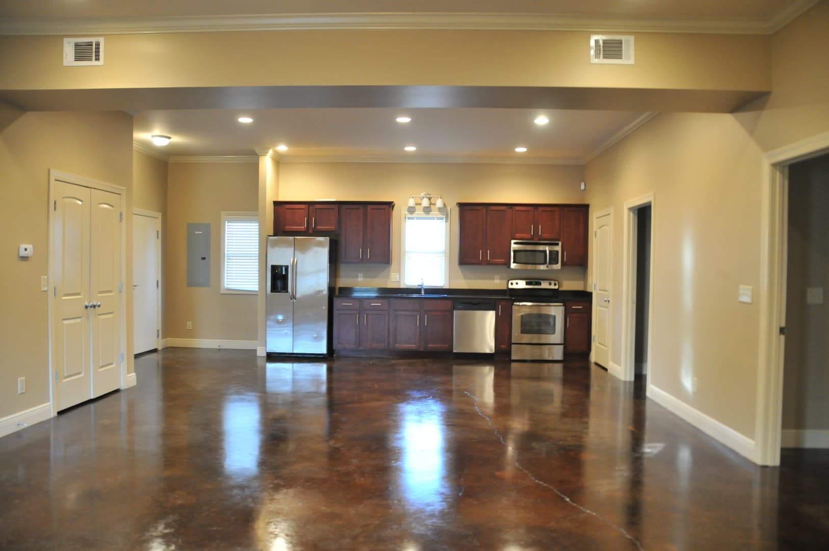 Tuscaloosa Apartment: 1434 Cloverdale A - B