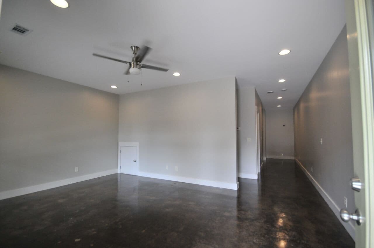 Tuscaloosa Apartment: 430, 432, 434, 436, Meador Drive