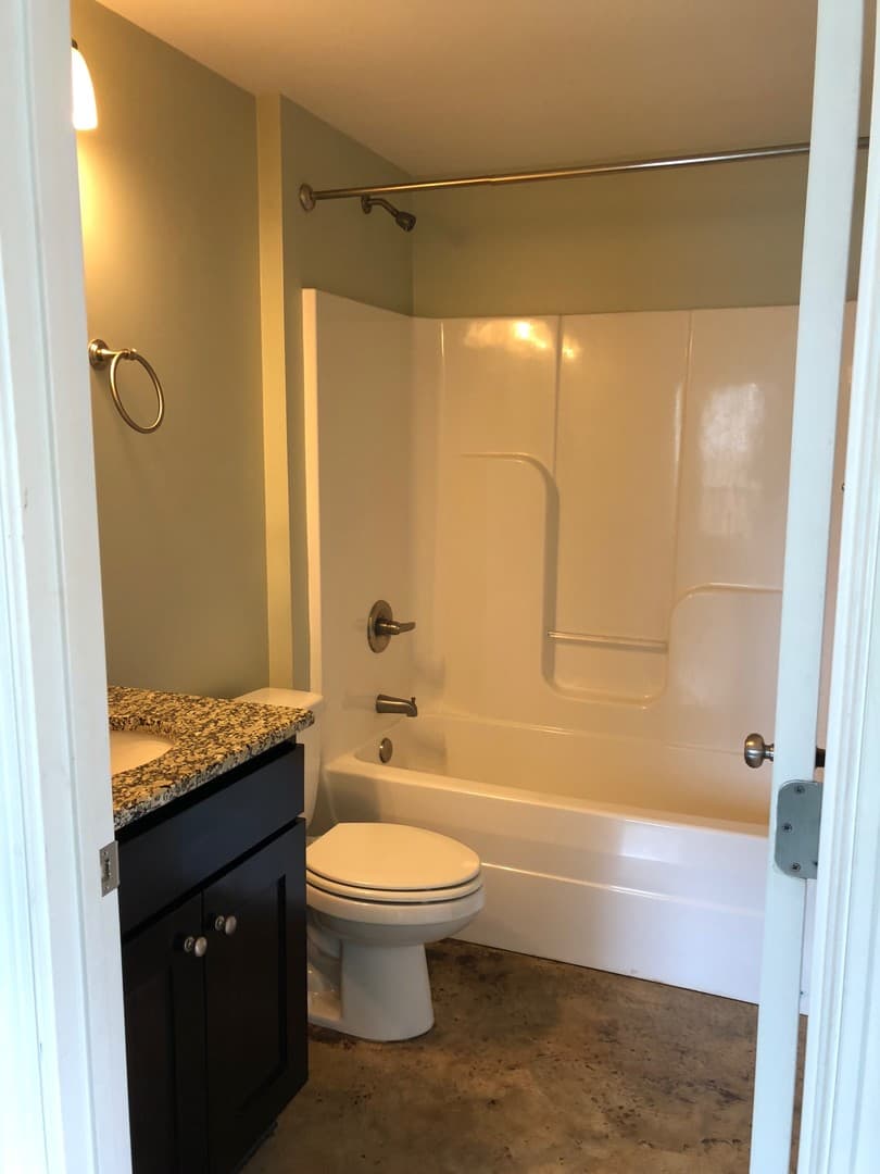 Tuscaloosa Apartment: 306, 310, 314, 318 Wesley Place