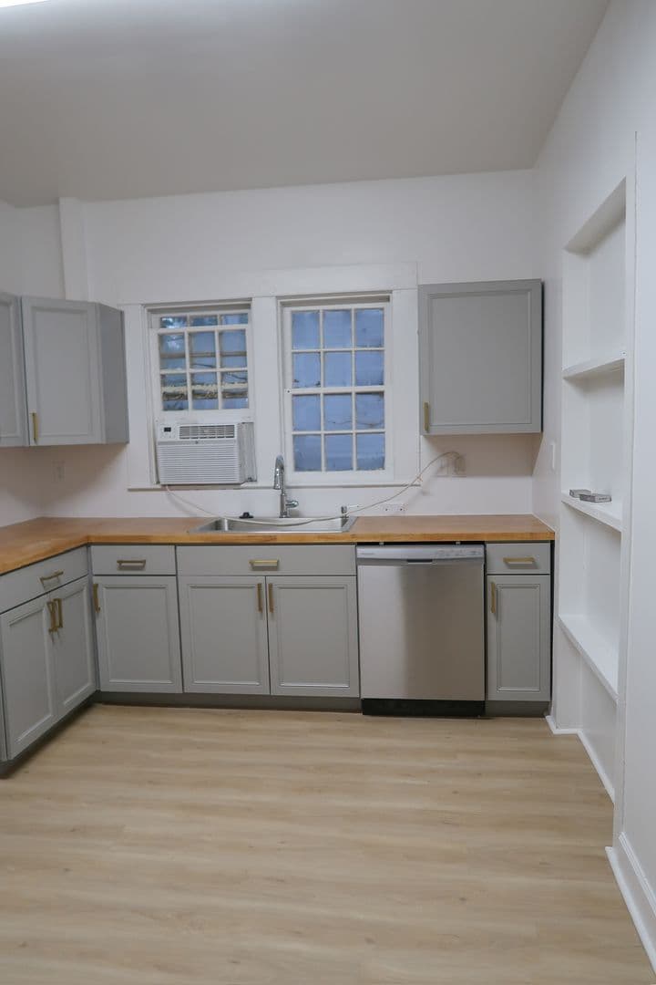 Tuscaloosa Apartment: 819 17th Avenue A-F
