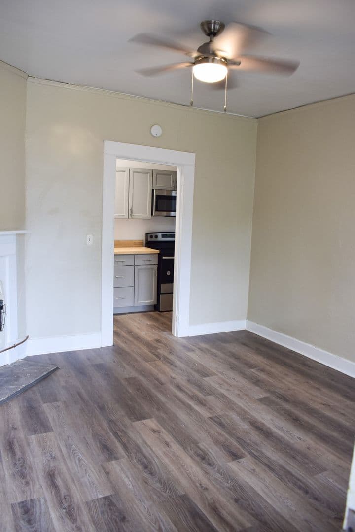 Tuscaloosa Apartment: 819 17th Avenue A-F