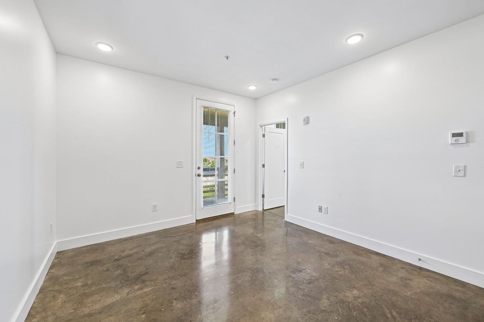 Tuscaloosa Apartment: 933 21st Avenue East