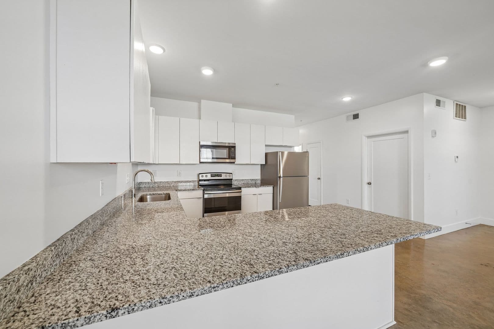 Tuscaloosa Apartment: 933 21st Avenue East