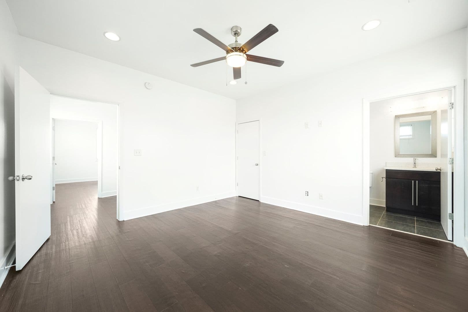 Tuscaloosa Apartment: 1525 - 1585 Forest Lake Drive