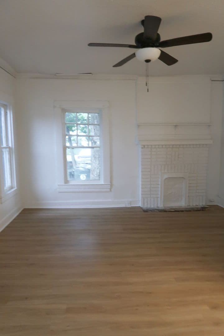 Tuscaloosa Apartment: 819 17th Avenue A-F