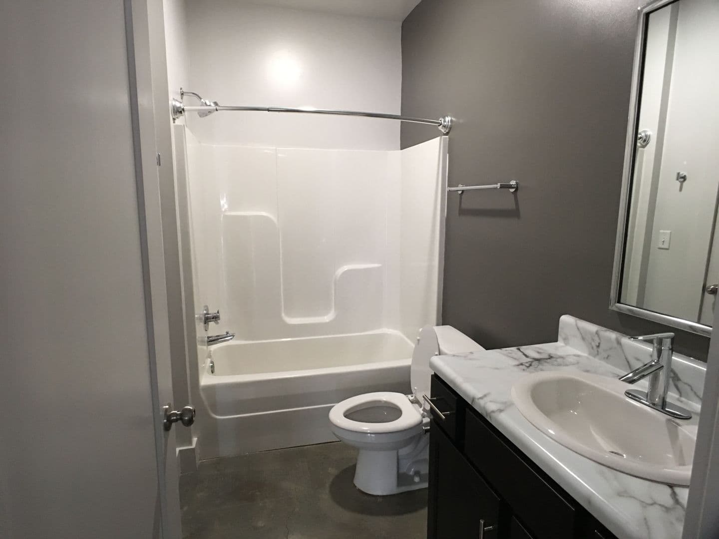 Tuscaloosa Apartment: 20 16th Street #1-8, 50 16th Street #1-8, 80 16th Street #1-8