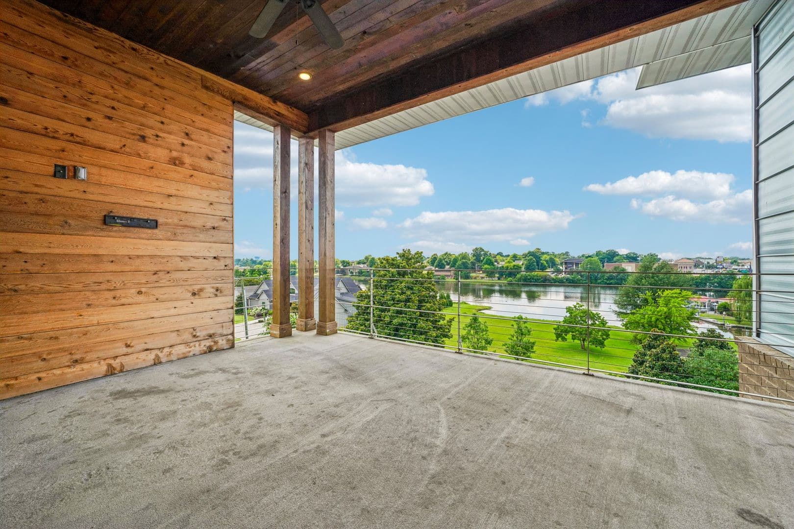 Tuscaloosa Apartment: 1525 - 1585 Forest Lake Drive