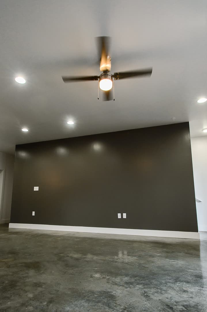 Tuscaloosa Apartment: 20 16th Street #1-8, 50 16th Street #1-8, 80 16th Street #1-8
