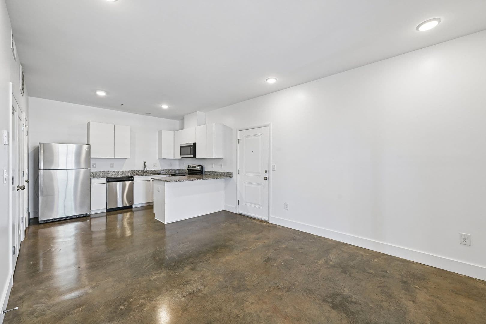 Tuscaloosa Apartment: 933 21st Avenue East