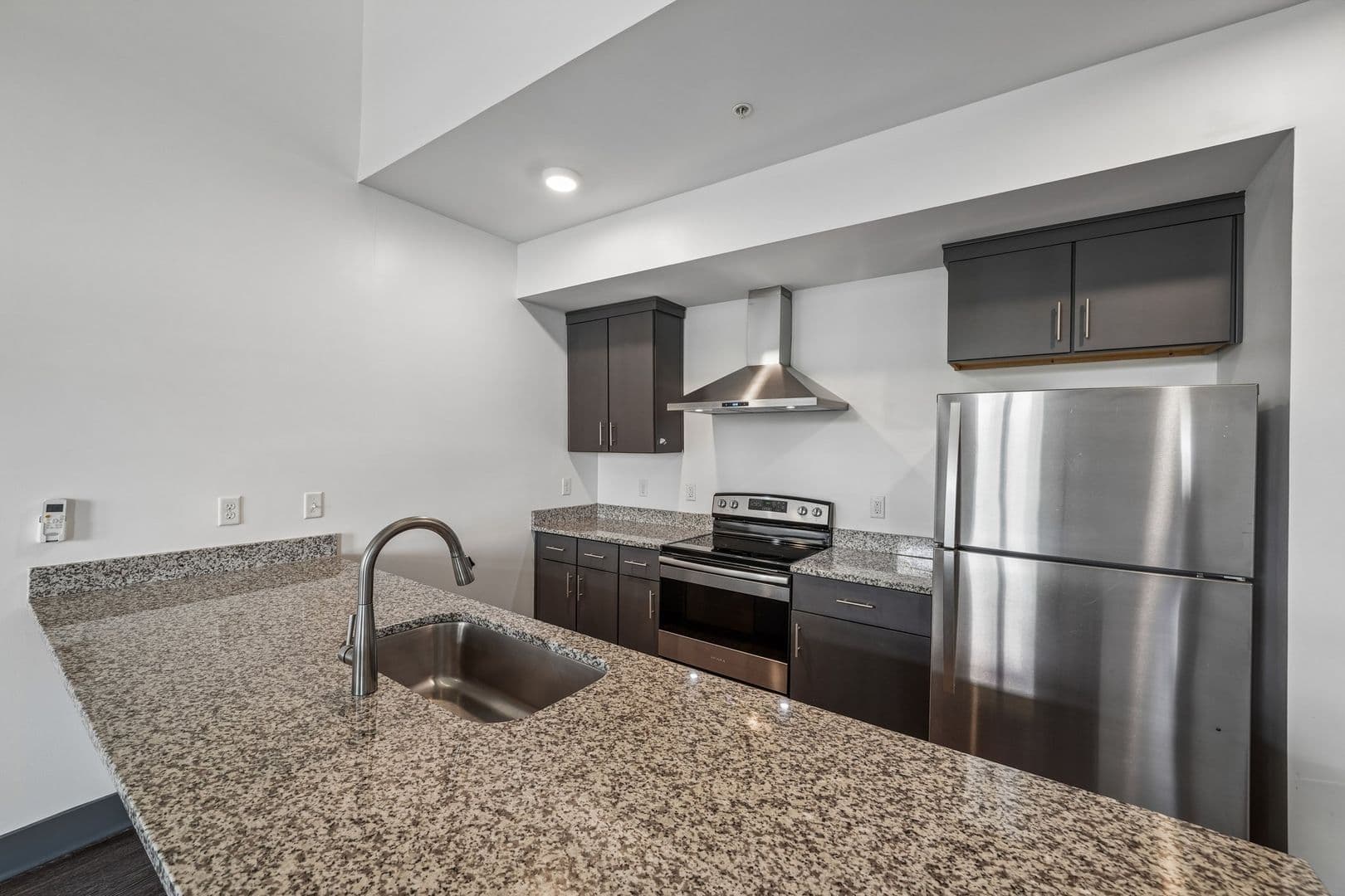 Tuscaloosa Apartment: 922 23rd Avenue East