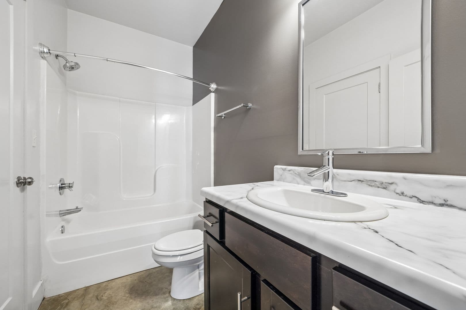 Tuscaloosa Apartment: 20 16th Street #1-8, 50 16th Street #1-8, 80 16th Street #1-8