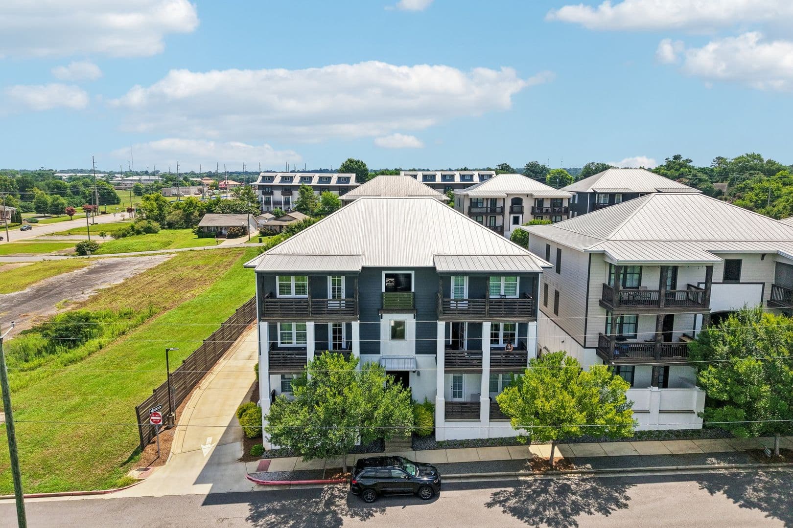 Tuscaloosa Apartment: 933 21st Avenue East