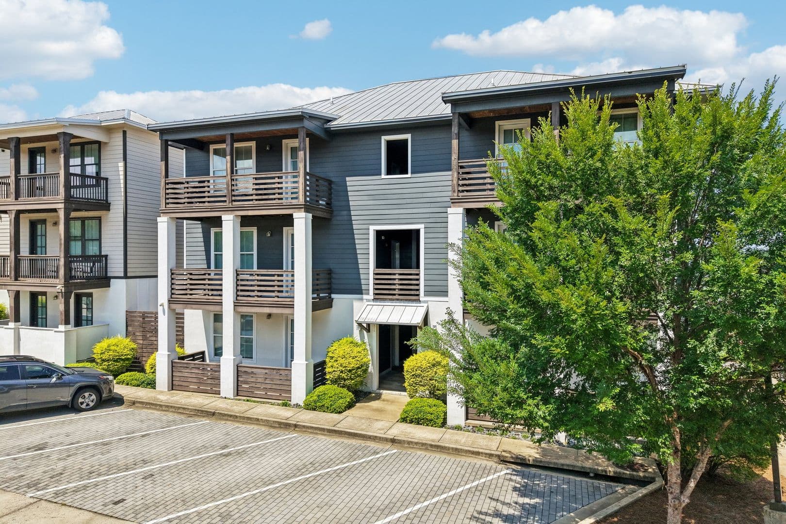 Tuscaloosa Apartment: 933 21st Avenue East