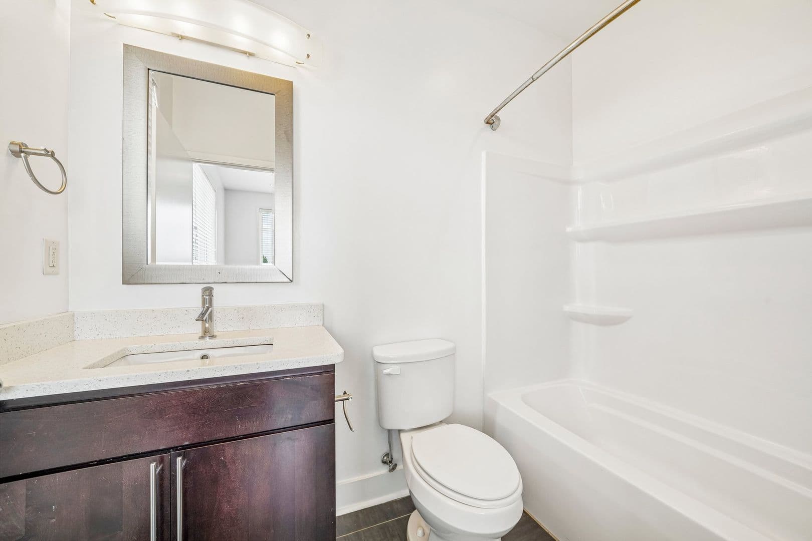 Tuscaloosa Apartment: 1525 - 1585 Forest Lake Drive