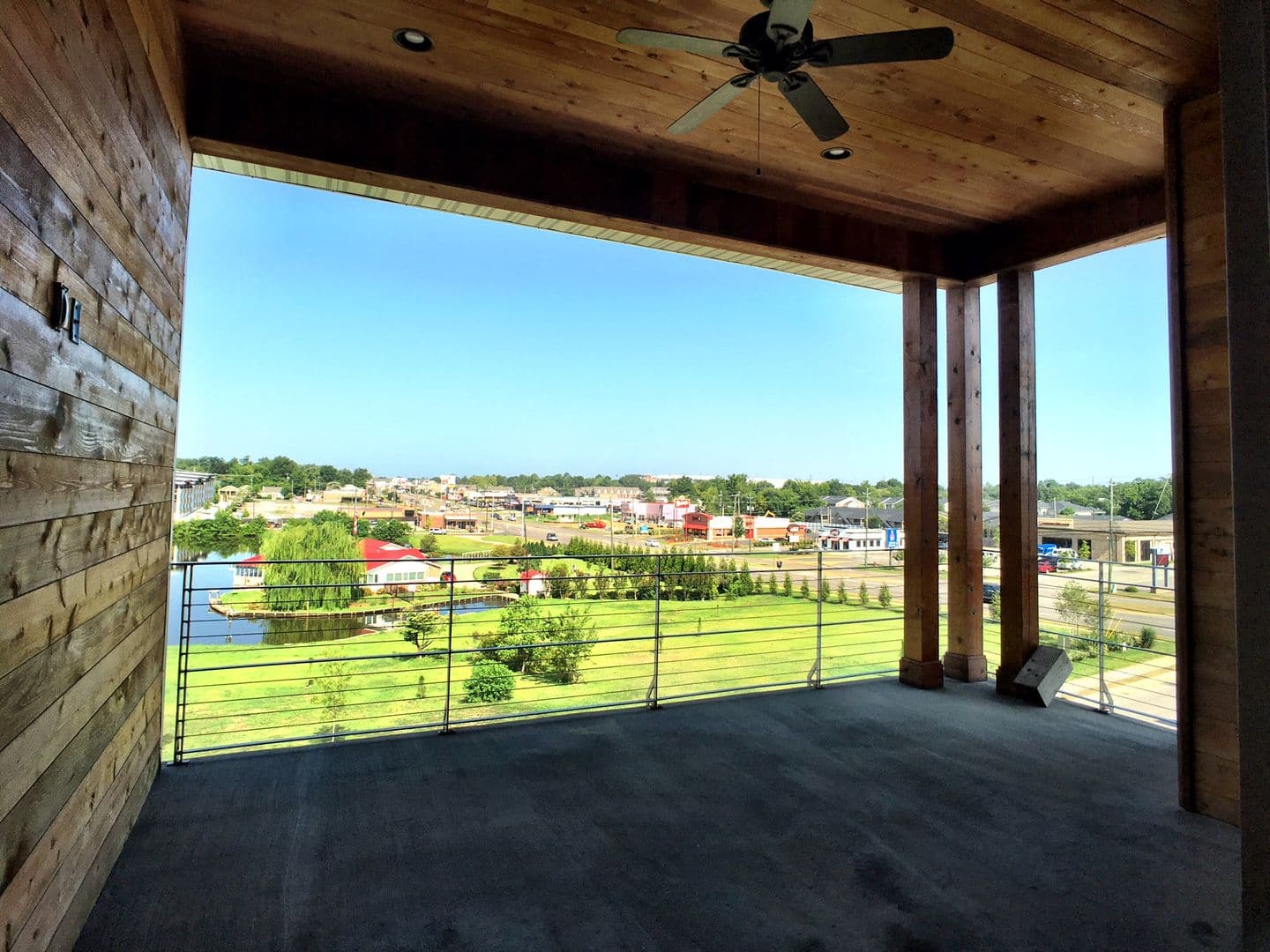 Tuscaloosa Apartment: 1525 - 1585 Forest Lake Drive