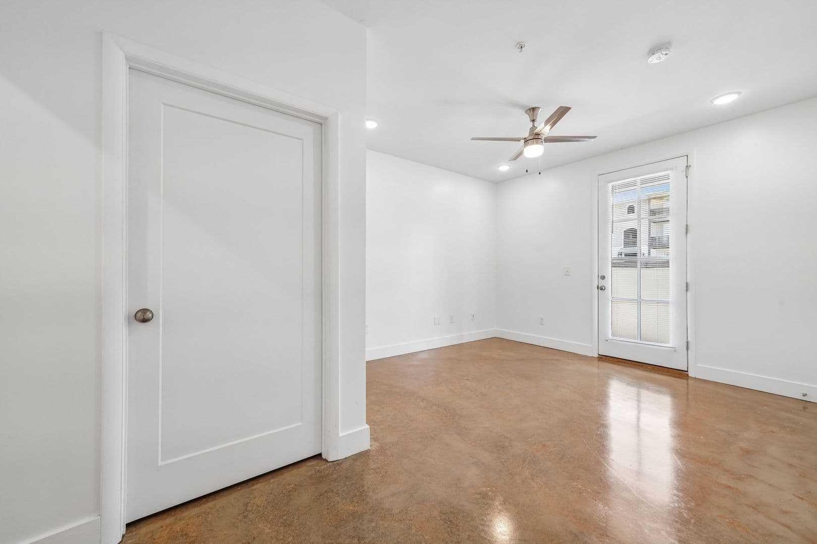 Tuscaloosa Apartment: 933 21st Avenue East