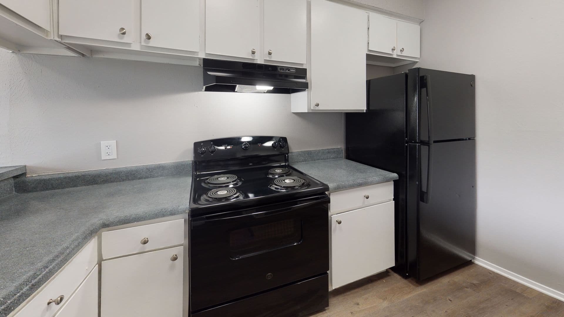 Wichita Falls Apartment: 3706 Seymour Rd.