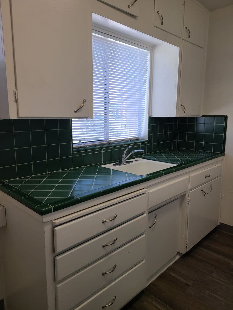 Loma Linda Apartment: Evans St.