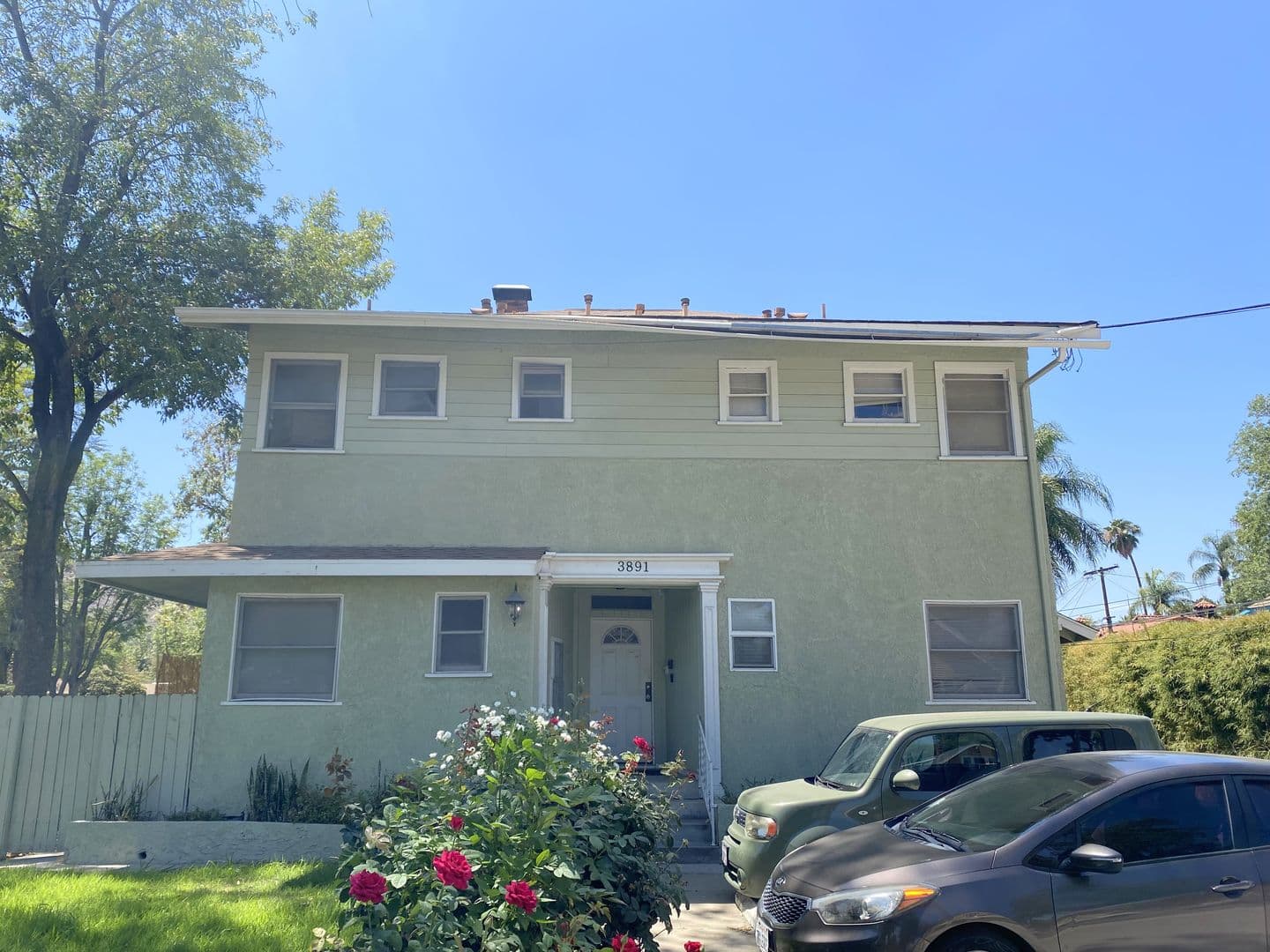 Riverside Apartment: 3891 Locust Street