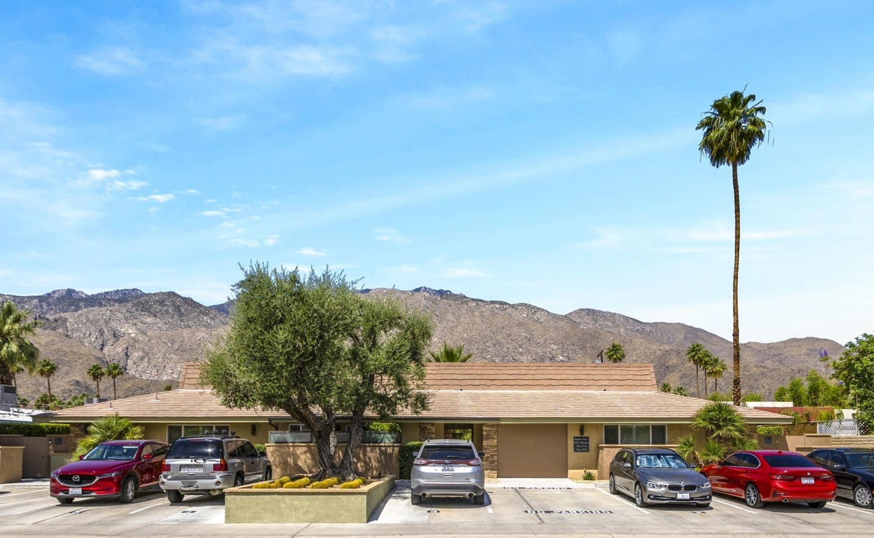 Palm Springs Apartment: 555 S. Thornhill Road