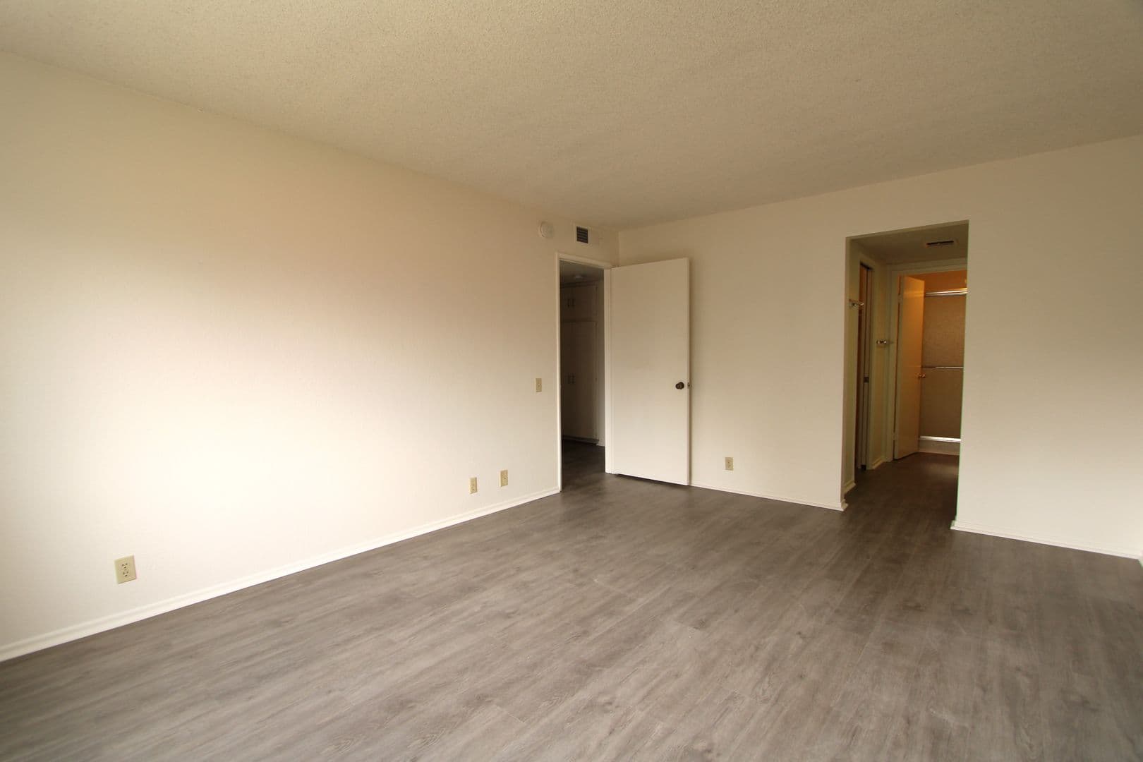 Redlands House: 234 East Fern Avenue #101