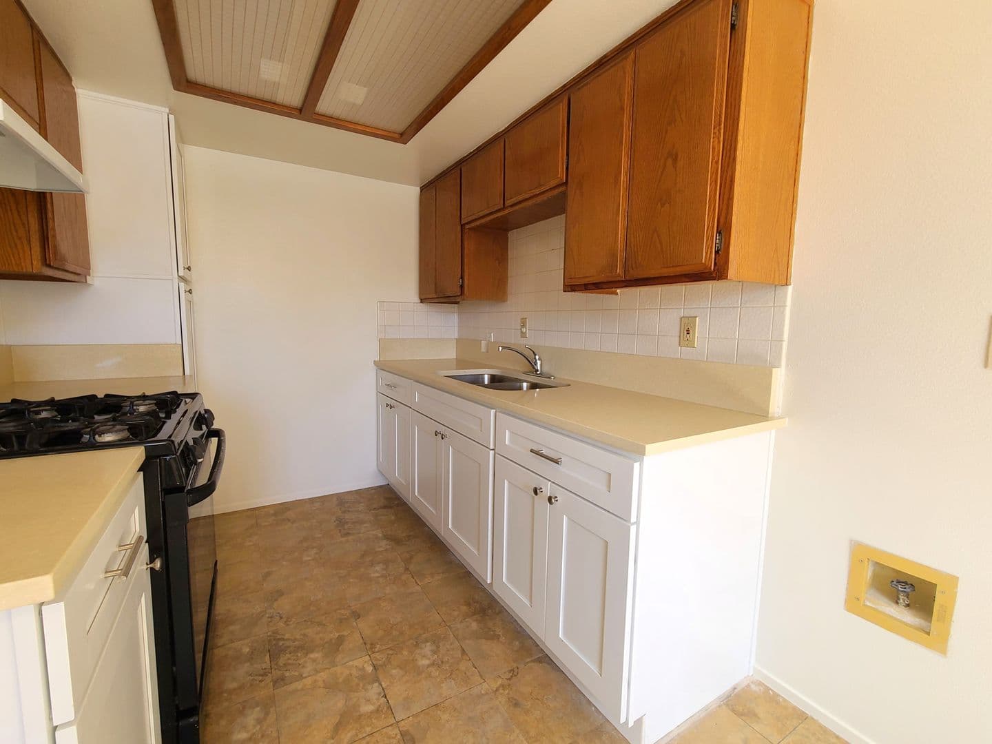 Beaumont Apartment: 695 Massachusetts Ave.