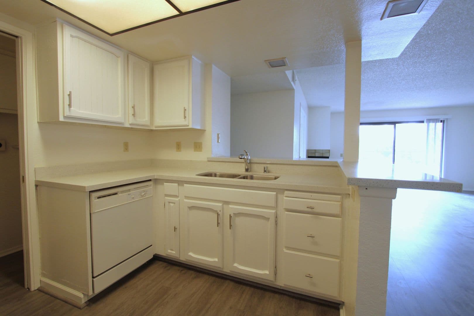 Redlands House: 234 East Fern Avenue #101