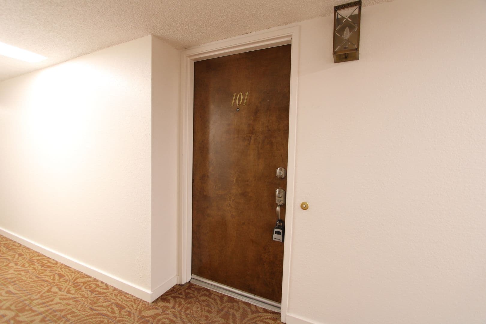 Redlands House: 234 East Fern Avenue #101