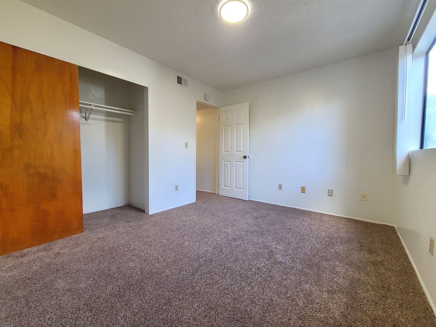 Beaumont Apartment: 695 Massachusetts Ave.