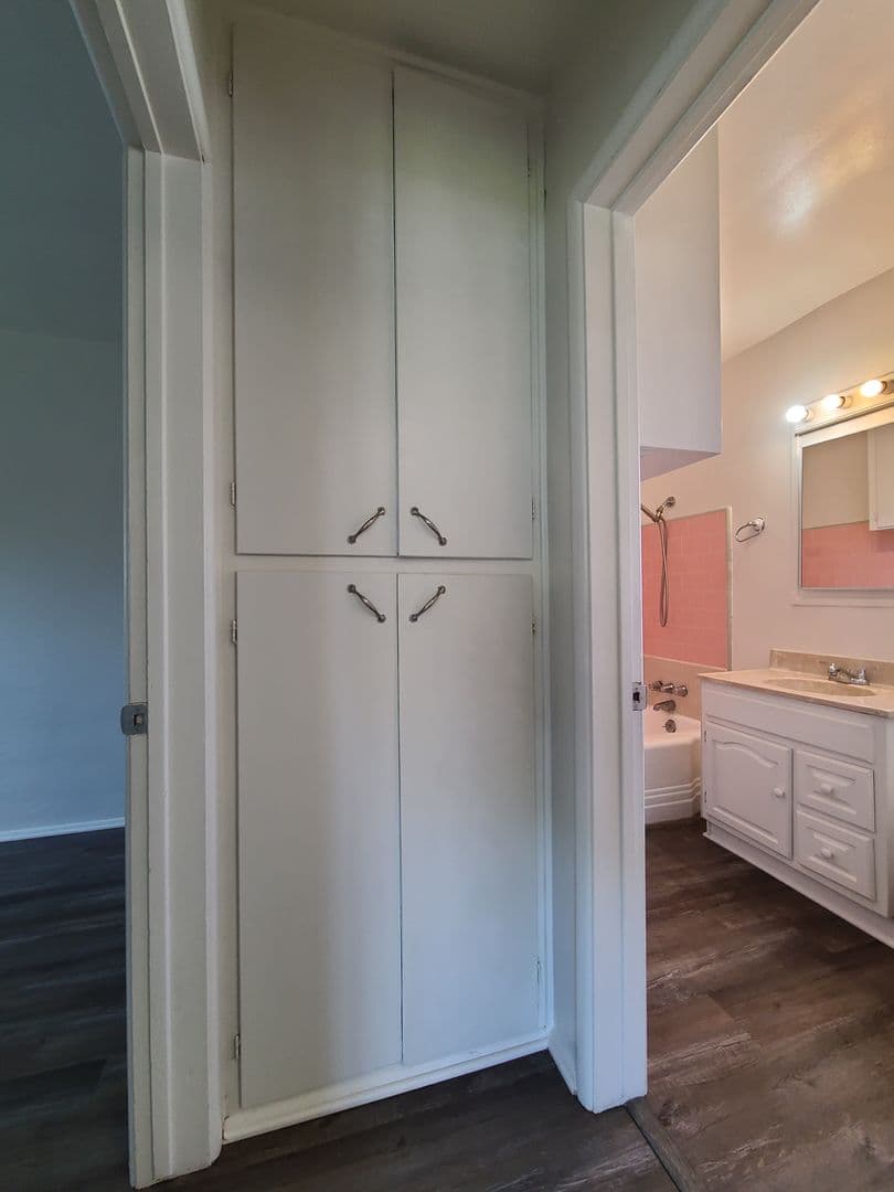 Loma Linda Apartment: Evans St.