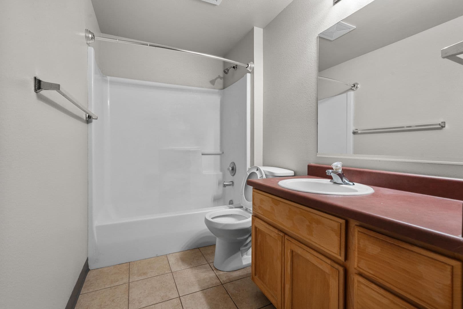 Coeur d'Alene Apartment: 721-723 E. Linden Ave.