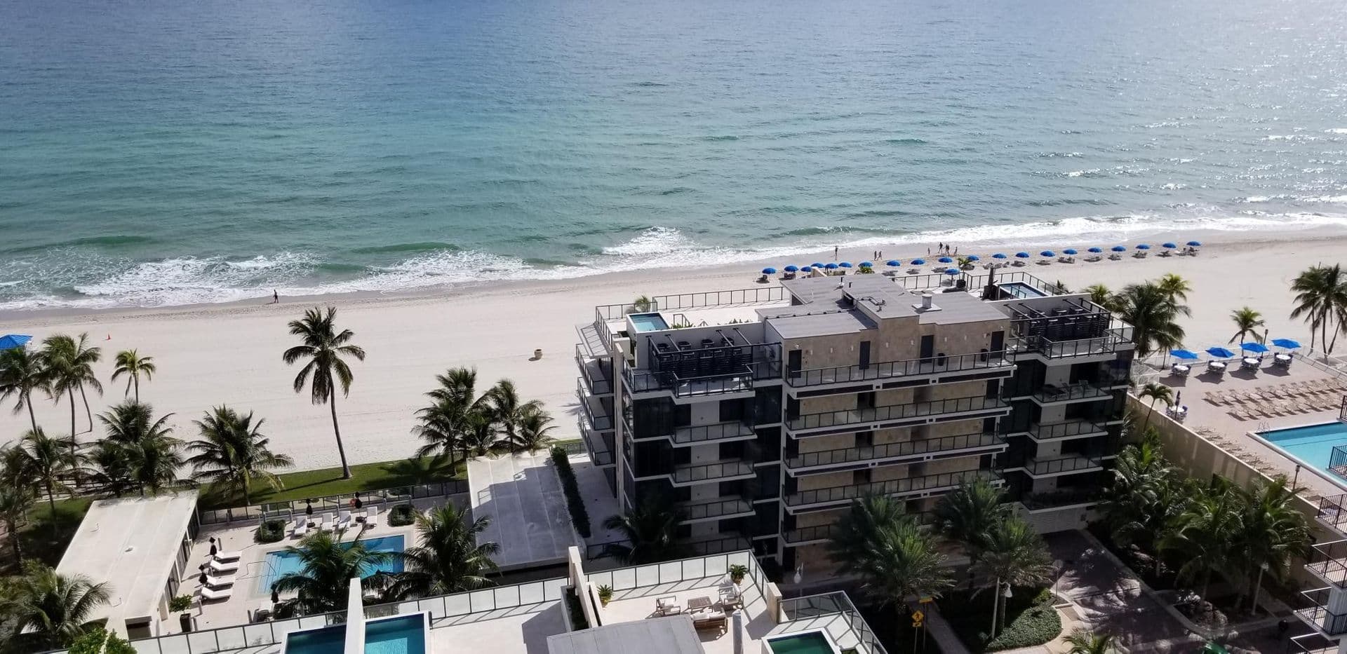 Hollywood House: 2101 South Ocean Dr. Unit 1712