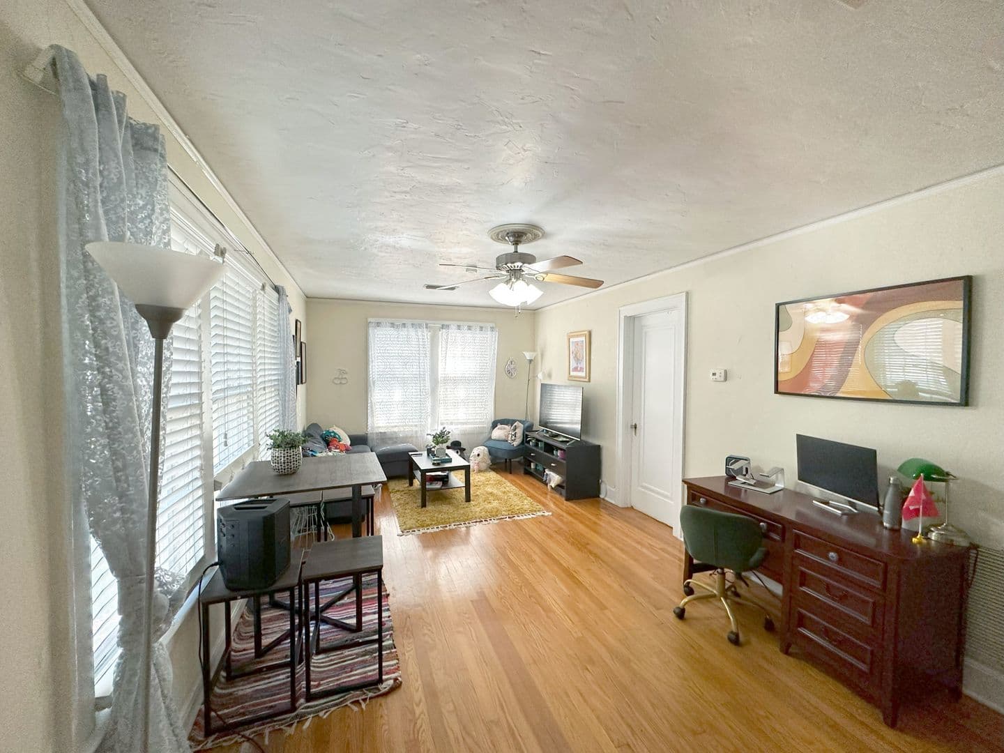 Gainesville House: 933 SW 5th Avenue