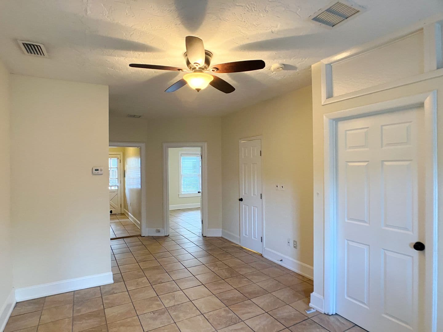 Gainesville Apartment: 919 SW 5th Avenue
