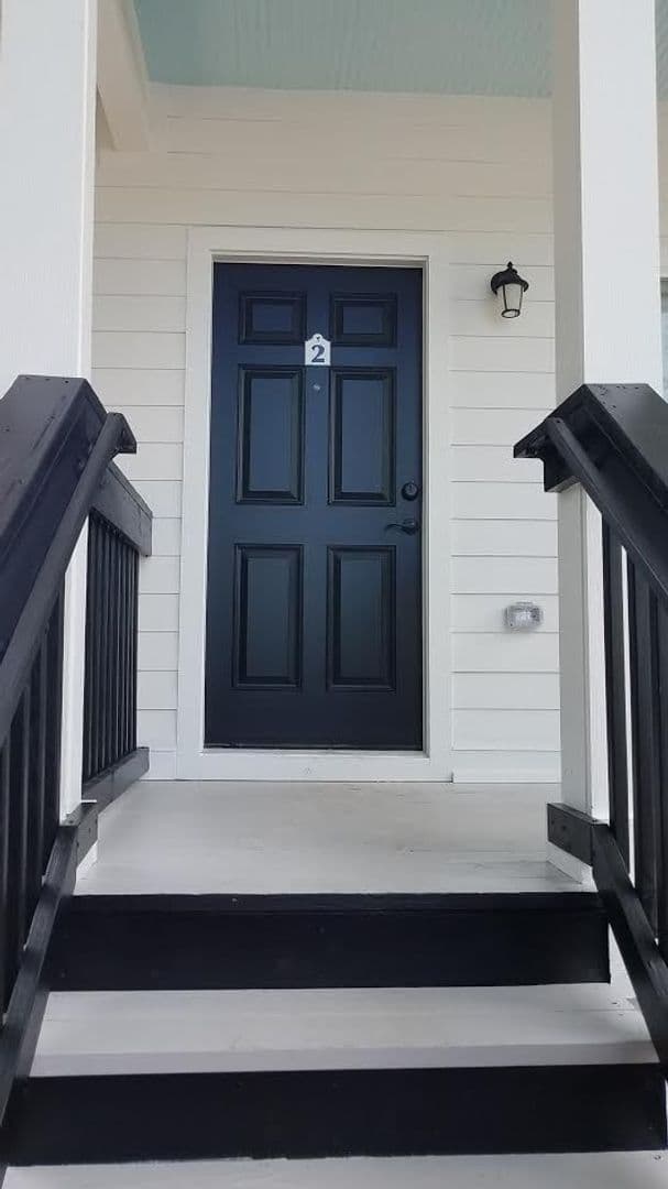 Gainesville House: 313 SW 12th Street