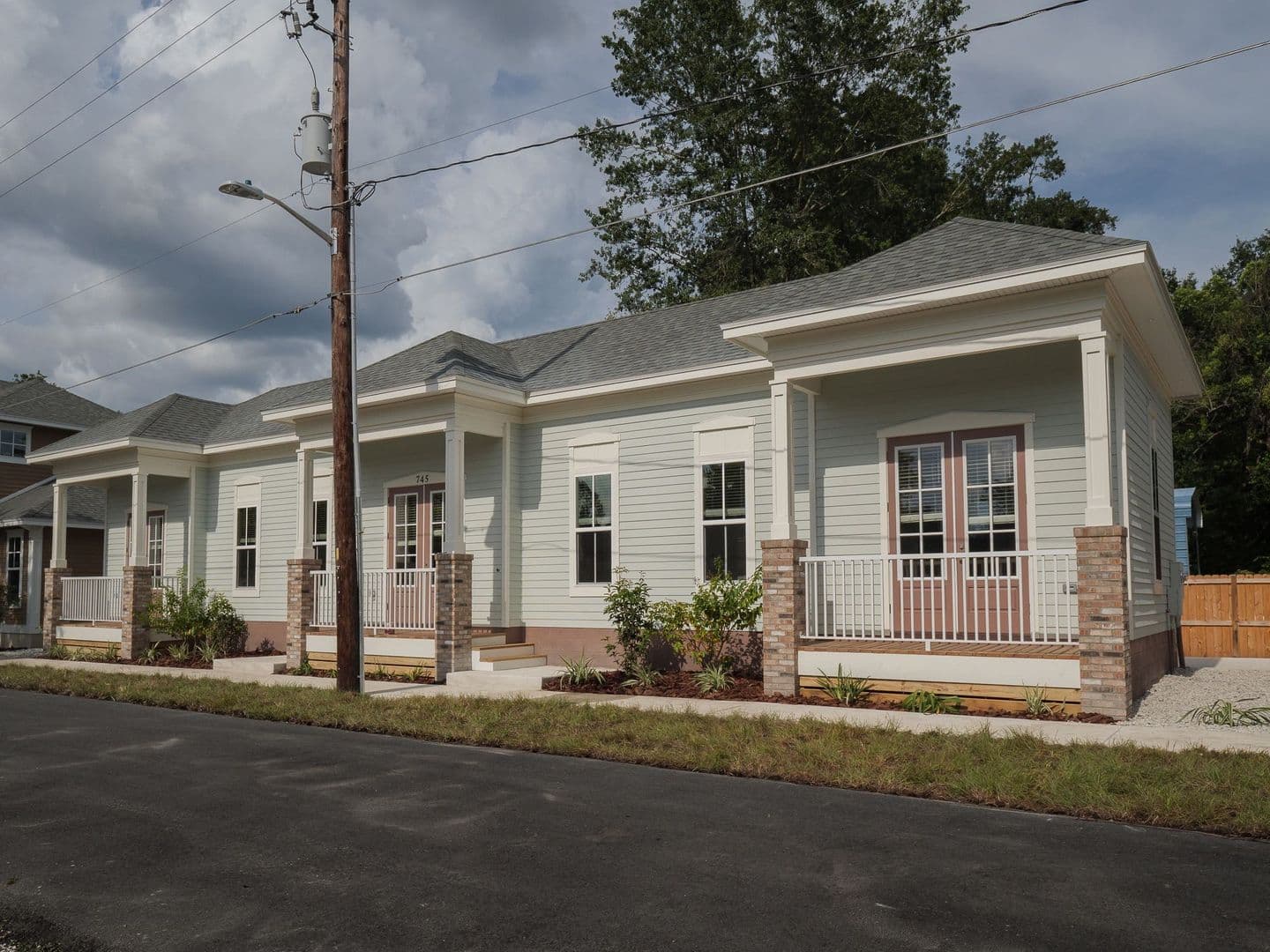 Gainesville House: 745 NW 9th Street