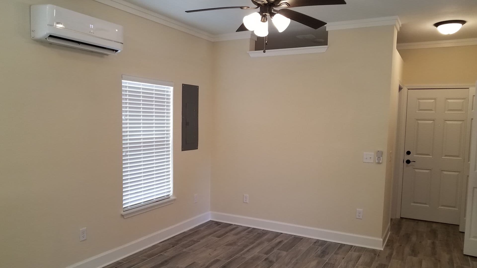 Gainesville House: 313 SW 12th Street