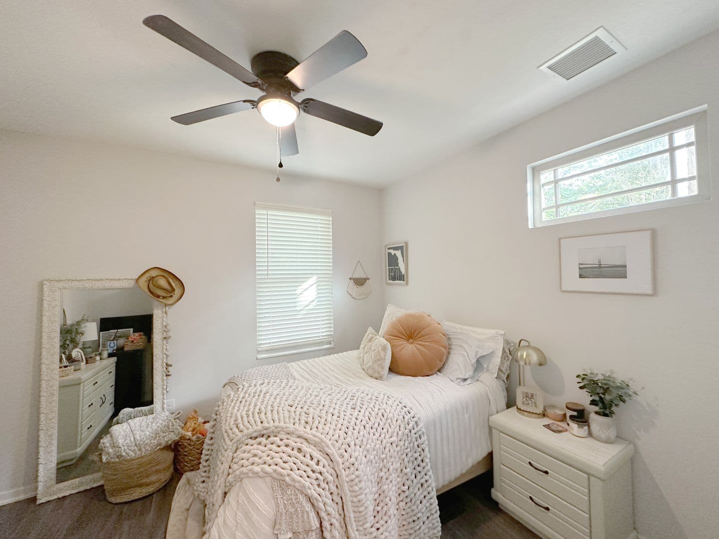 Gainesville House: 540 SW 7th Avenue