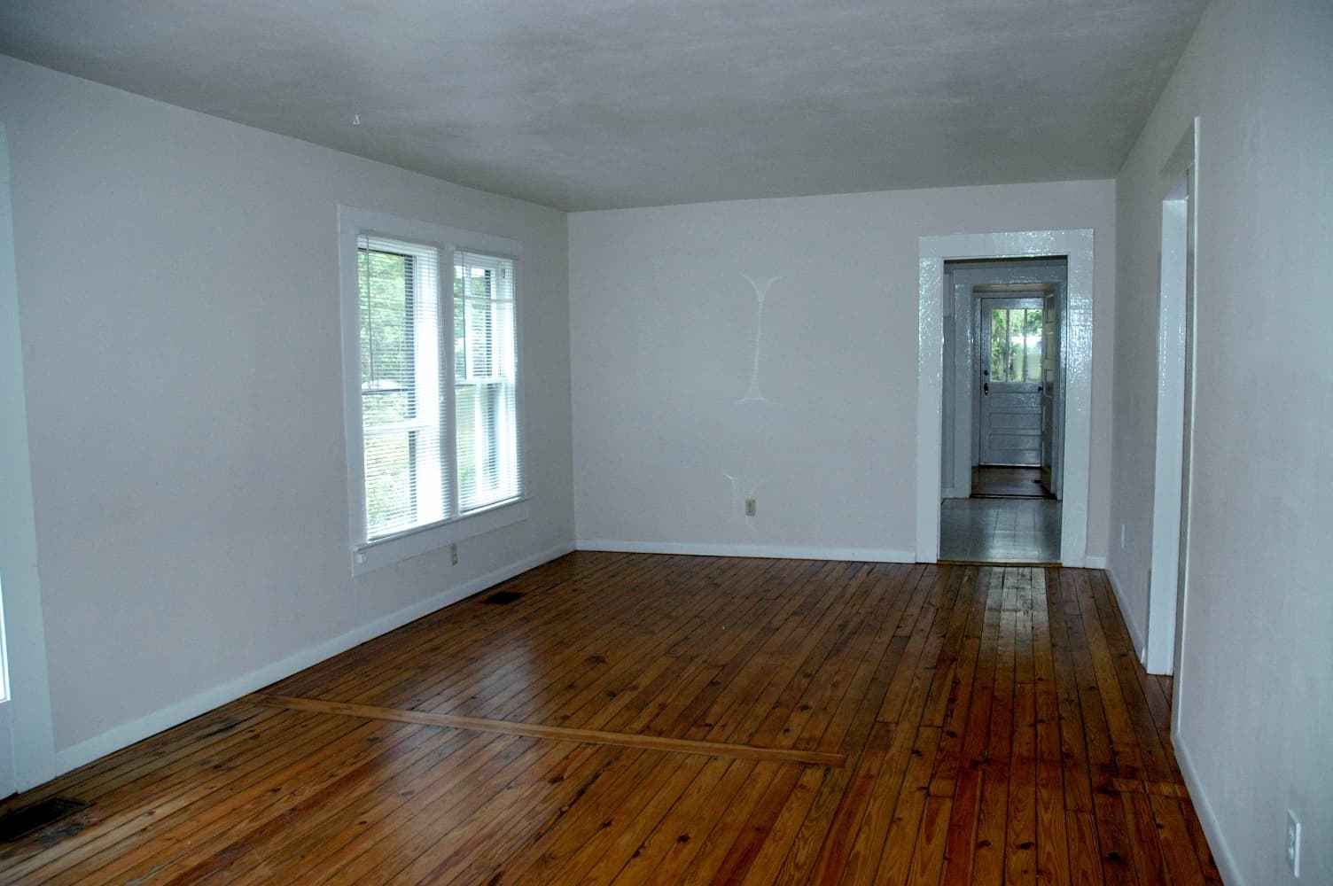 Gainesville House: 739 NW 20th Street